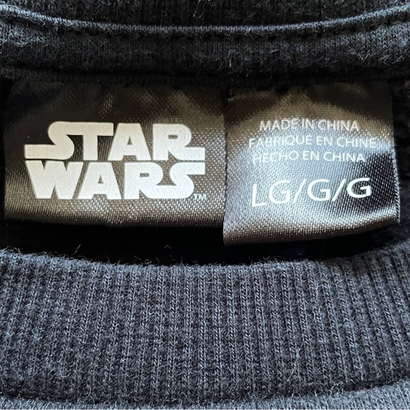 STAR WARS Sweatshirt Kids Boys Youth Large StormTrooper Glow in The Dark Black - Picture 3 of 5